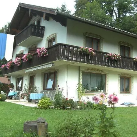 Pensionat Gastehaus Staller *
